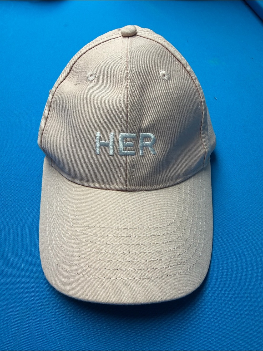 Burberry 'HER' Embroidered Baseball Cap in Beige